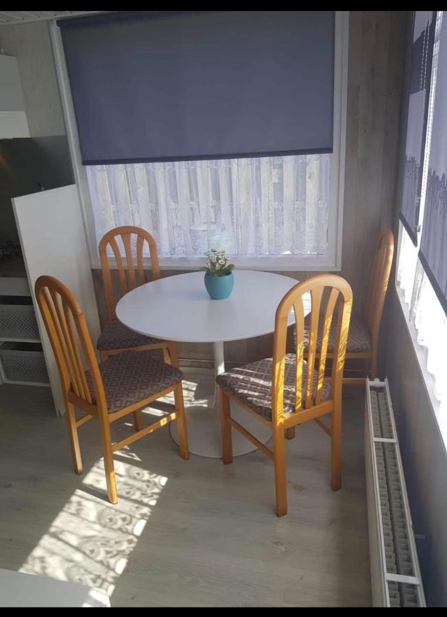Cozy Chalet In Opmeer Near Amsterdam And Beach 外观 照片
